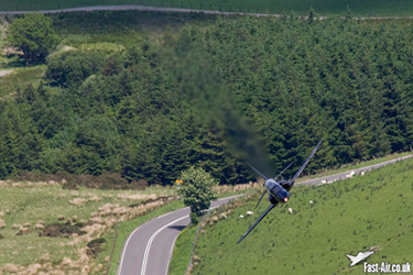 RAF Hawk T1 (XX224) low level photo 1