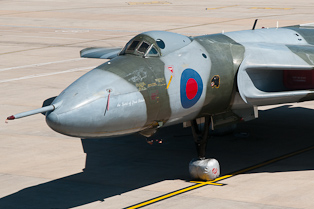 VTTS Vulcan B2 XH588 Photo 314x